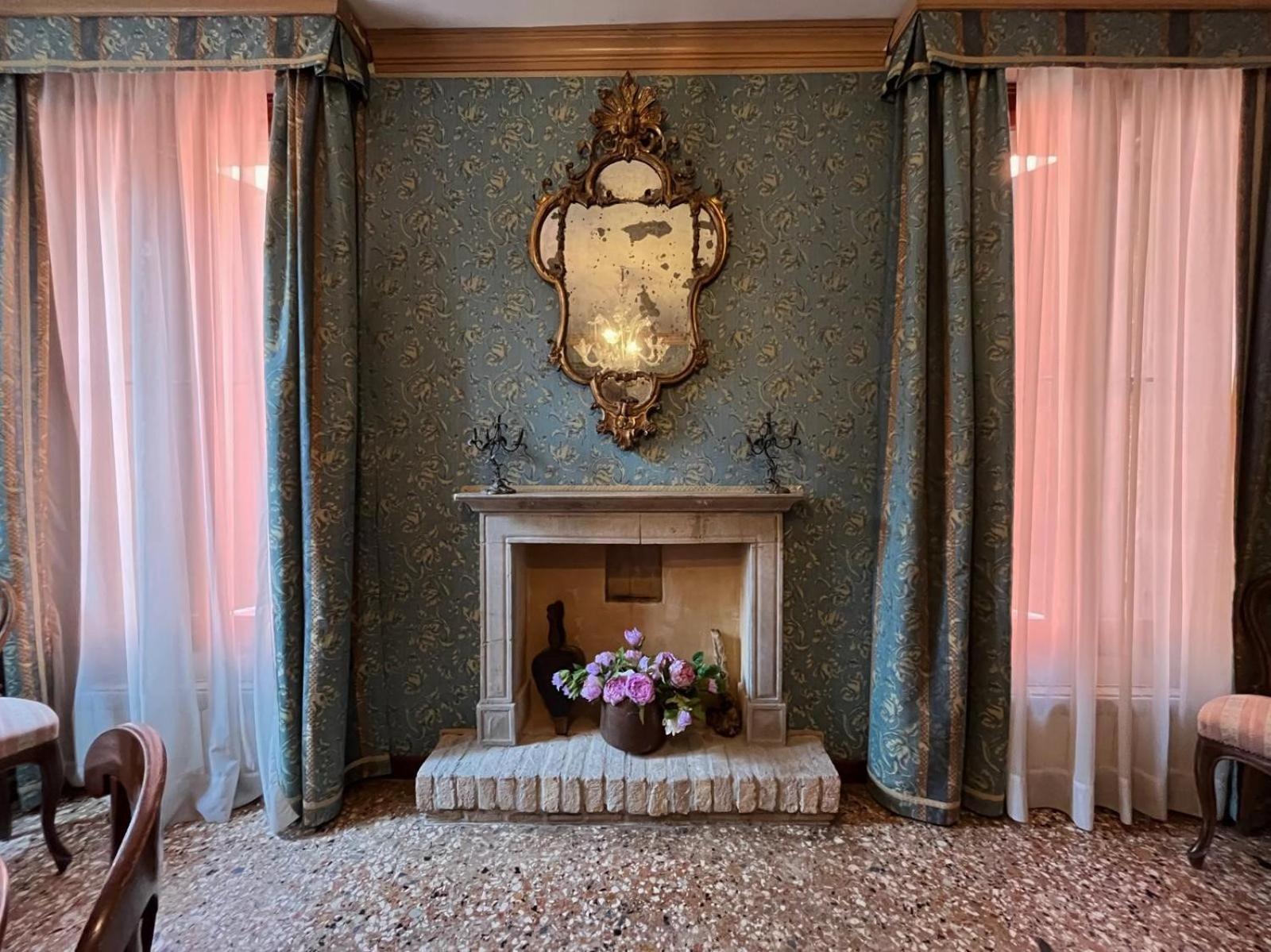 Palazzetto San Lio, Rialto Apartment